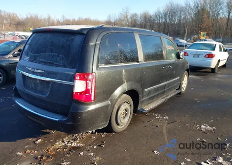 2012 Chrysler Town & Country Touring-L from USA, damaged, VIN 2C4RC1CG2CR163210